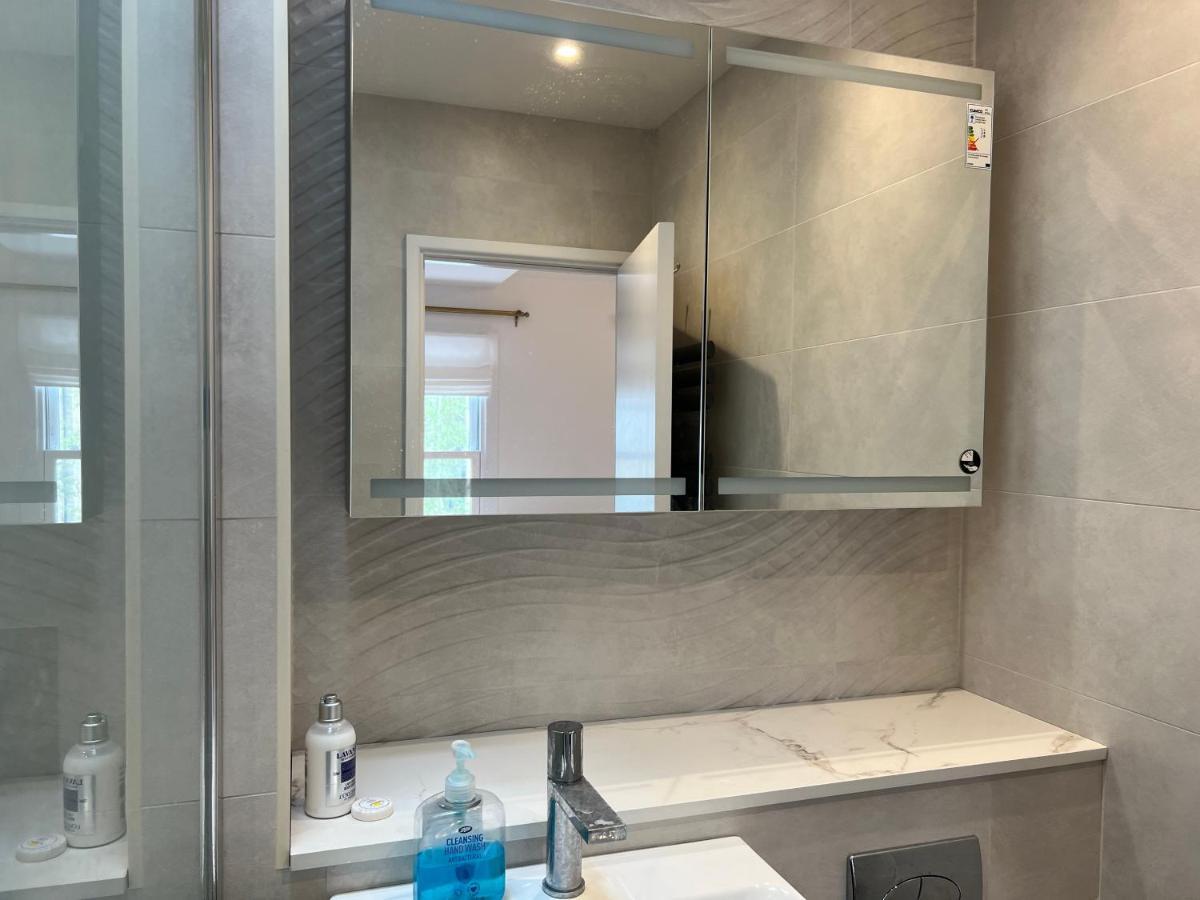 300M To Fitzwilliam Museum 3 En-Suites Double Bedroom Victoria House Cambridge  Ngoại thất bức ảnh